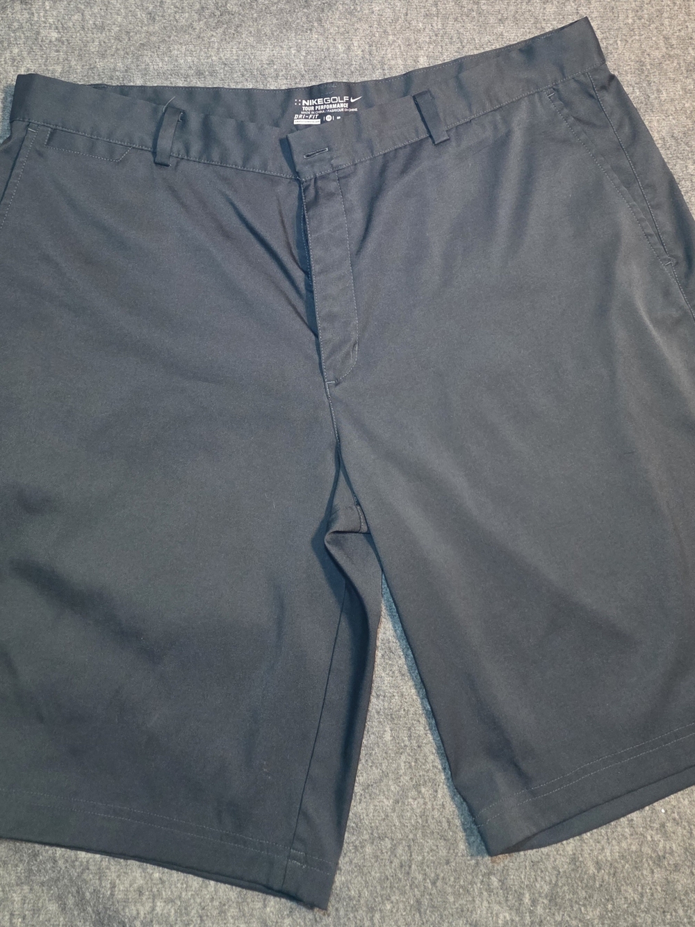Nike Men’s Black Flat Front Golf Shorts
